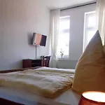 Hotel Garni Am Thueringer Klosstheater 3*