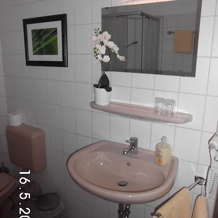 Hotell Garni Am Thueringer Klosstheater 3*