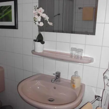 Garni Am Thueringer Klosstheater