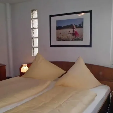 Hotell Garni Am Thueringer Klosstheater