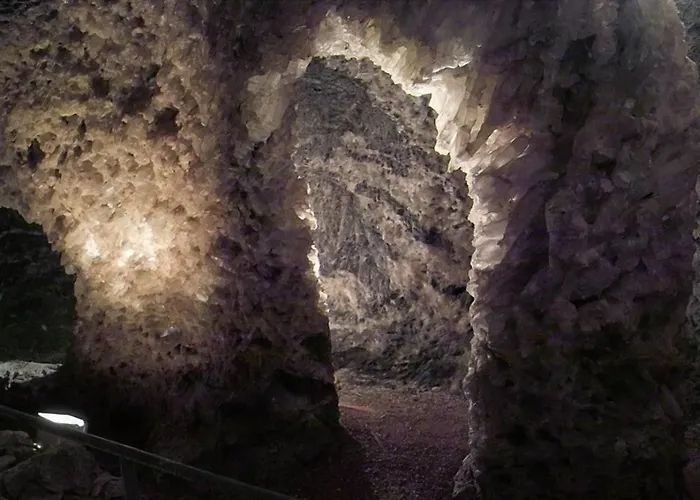 Garni Am Thueringer Klosstheater Hotel