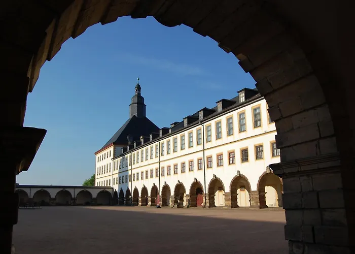 Hotel Garni Am Thueringer Klosstheater Otel Friedrichroda
