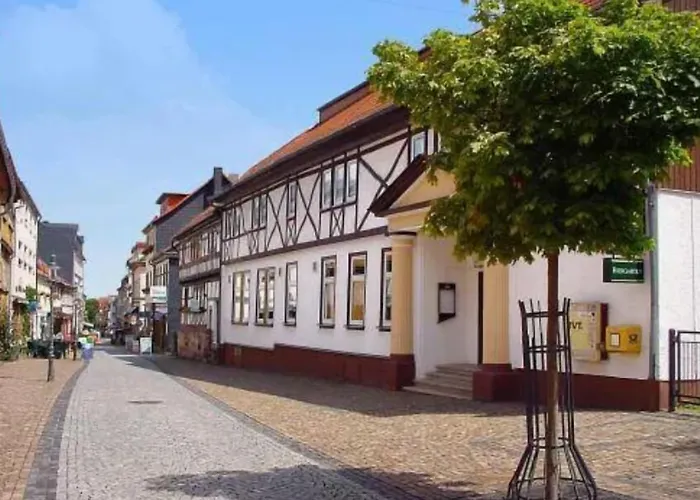 Garni Am Thueringer Klosstheater Friedrichroda